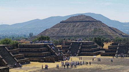 Después de 5 años, regresan los ascensos a las Pirámides de Teotihuacán