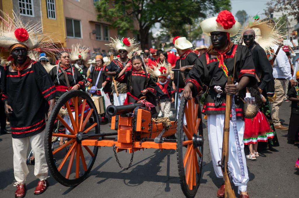 La inusual celebración de la Batalla del Cinco de Mayo en Peñón de los Baños