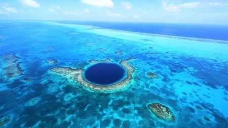 Encuentran en México el segundo agujero azul más profundo del mundo