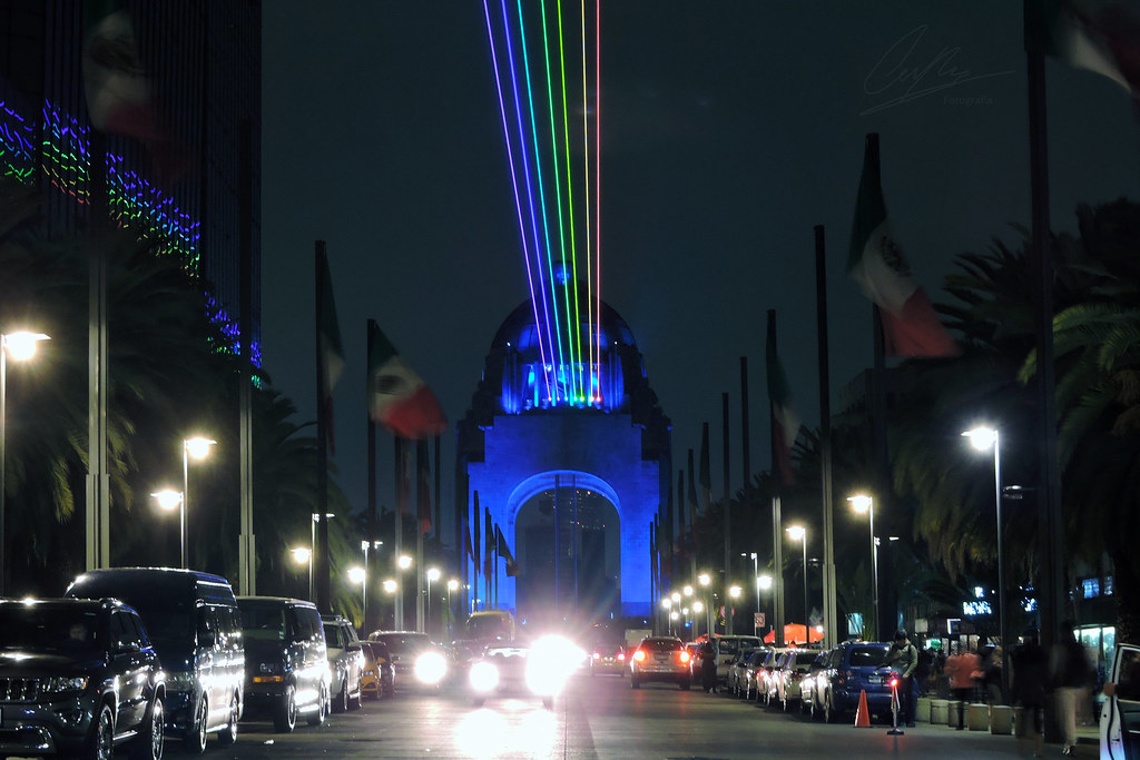 Global Rainbow, un arcoíris de lasers iluminará con orgullo el corazón de la CDMX