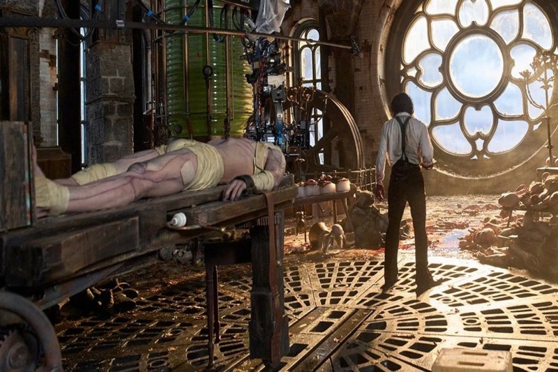 La esperada versión de Frankenstein dirigida por Guillermo del Toro llegará a Netflix este año
