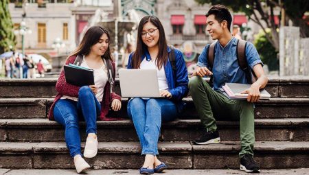 Mexicanos se sienten satisfechos con su vida pero inseguros, revela INEGI