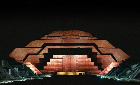 Teotihuacán revive su espectáculo nocturno para el Mundial 2026