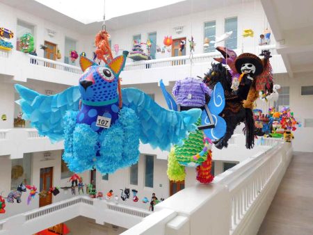 Podremos ver más de 200 piñatas con increíbles diseños en el Museo de Arte Popular