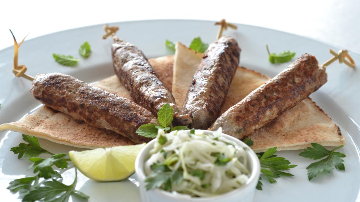 El legendario restaurante Ehden de comida libanesa llegó a la colonia Roma