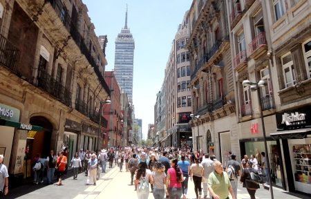 Empleo formal en México alcanza récord histórico con más de 21.6 millones de puestos