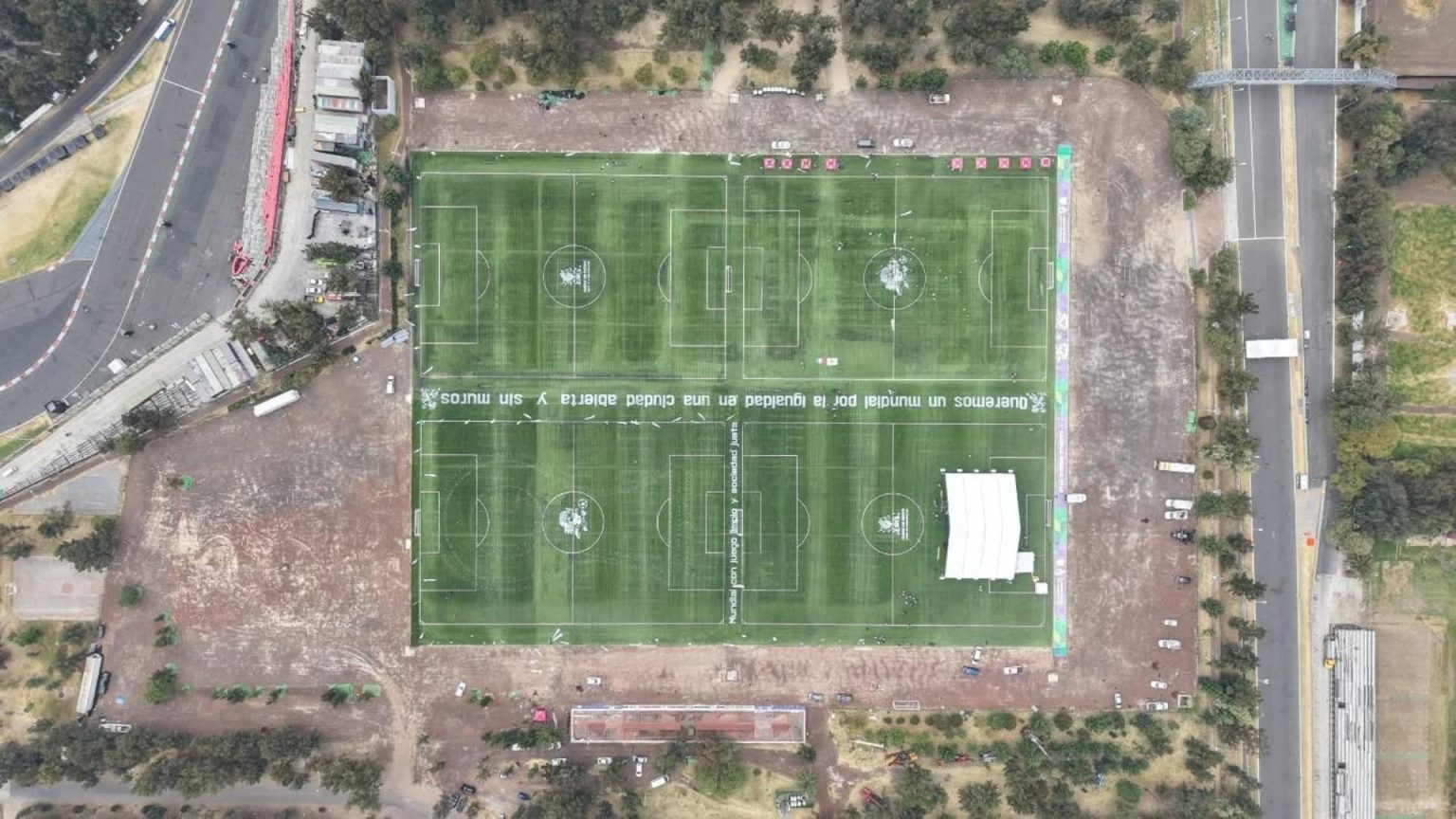 CDMX rehabilitará 500 canchas de fútbol previo al Mundial 2026