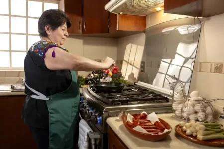 Abue Angie: la abuela gastronómica que conquistó a México desde la cocina en casa