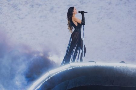 Dua Lipa inmortaliza su romance con México en la película “Live From Mexico”
