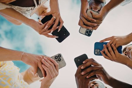 Movimiento Ciudadano propone eliminar el registro obligatorio de teléfonos en México