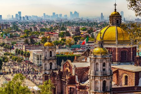 Cómo los juegos de azar en México recorrieron el camino desde las prohibiciones coloniales hasta los casinos en línea
