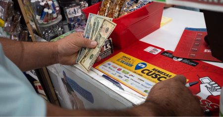 Las remesas desafían a Trump y mantienen su crecimiento hacia México