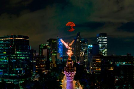 Agosto traerá un eclipse lunar que será visible en la Ciudad de México