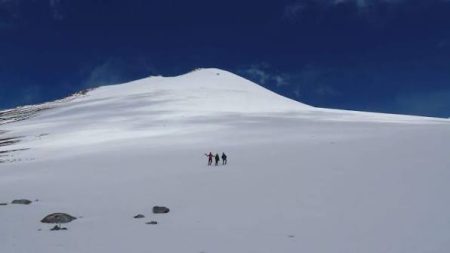 El último glaciar mexicano en peligro de extinción, pierde millones de metros cúbicos de hielo